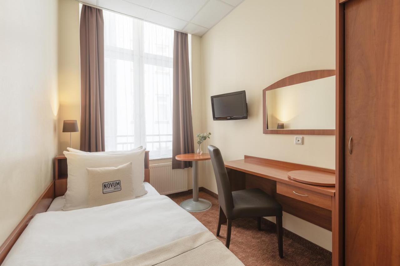 Economy Single Room